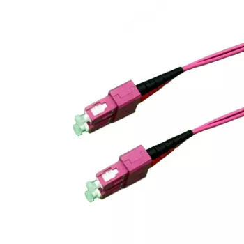 Cablu cu fibră optică GRAFENTHAL OM4 LC la LC duplex 1 m aqua