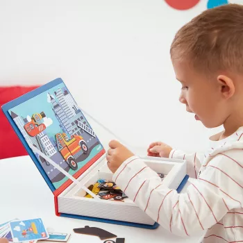 Set de joc creativ magnetic Janod Magnetibook Pompieri