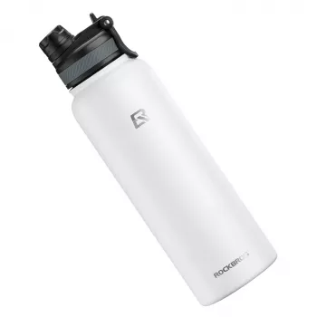 Sticlă de apă termoizolată ROCKBROS 550 ml albă