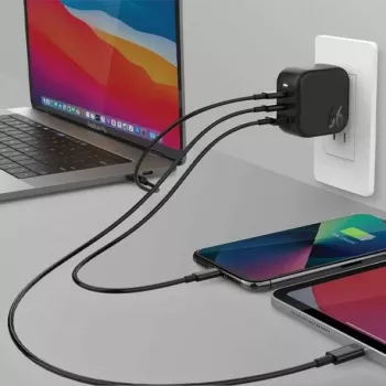 Încărcător ENERGEA Travelite GAN66 66W GaN USB-C 2C1A negru US+EU