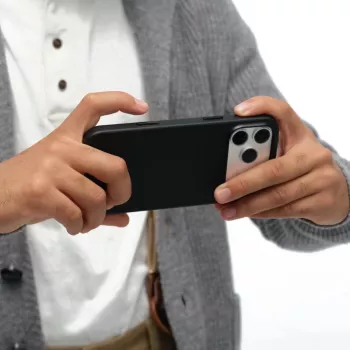 Husă MagSafe Moft Snap Movas pentru iPhone 17 Pro Max Neagră