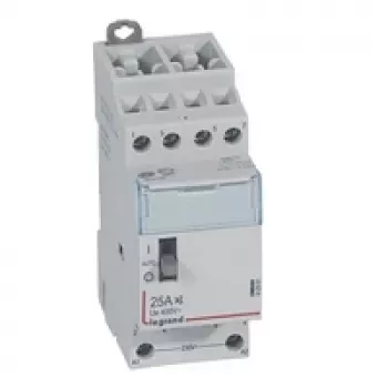 Legrand CX3 Contactor silențios 4 poli 230V AC 25A cu acționare manuală