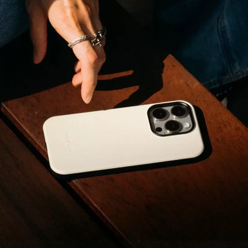 Husă Native Union Active pentru iPhone 16