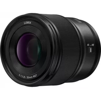 Panasonic Lumix S 35mm f/1.8 Lens (S-S35E)