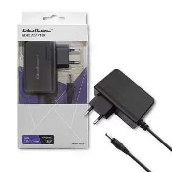 Sursă de alimentare cu ștecher Qoltec 15W 5V 3A DC 3,0x1,0mm