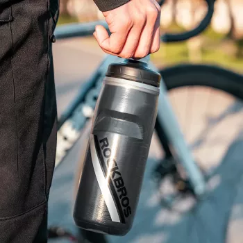 Bidon termic pentru bicicletă ROCKBROS 620 ml fără BPA Gradient negru