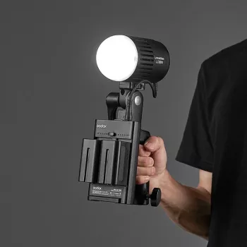 Set accesorii Godox ML-AK pentru lămpi LED seria ML (dom difuzor, difuzor din silicon, mini reflector, grilă fagure, filtre de culoare)