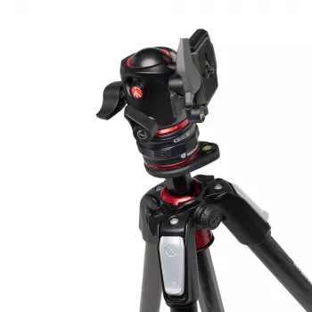 Treppied din fibră de carbon Manfrotto MK055CXPRO4BHQR cu cap sferic