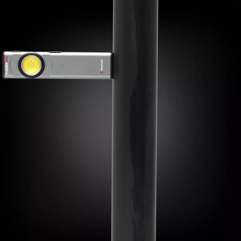 Lanternă portabilă MacTronic Mini Flagger PHH0134
