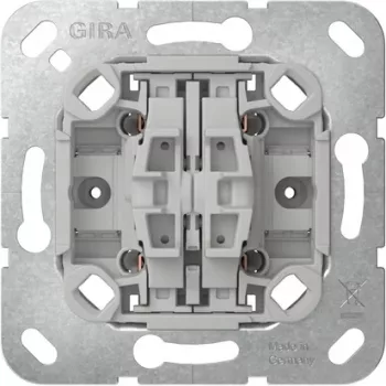 Inserție întrerupător cu buton basculant GIRA 386700, 4 circuite, contact normal deschis