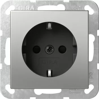 Priză SCHUKO Gira System 55 cu obturator, aspect oțel inoxidabil, 4183600