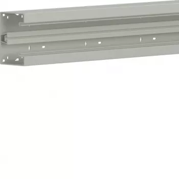 Parte inferioară a canalului de perete Hager BR8513019016 85x130mm alb trafic 2m