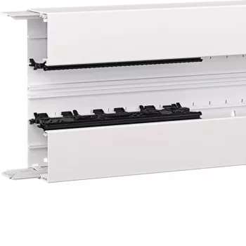 Canal de parapet Hager BRN6521019016 parte inferioară, 65x210 mm, alb pur, 2 m