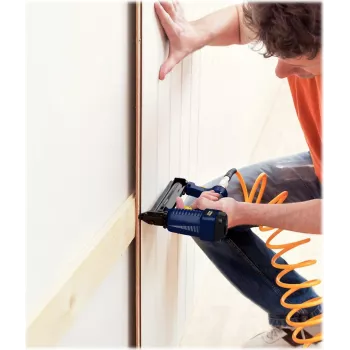 Capse înguste tip 606 Rapid, 30 mm, sârmă de oțel galvanizat, acoperite cu rășină, pachet de 1 40303096