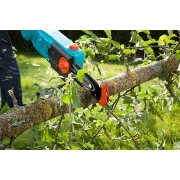 Foarfecă telescopică pentru crengi Gardena TCS 720/20 720 W 20 cm turcoaz