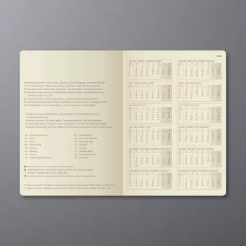 Agendă săptămânală SIGEL Conceptum 2024 A5 neagră cu bandă elastică, suport pentru pix, copertă din piele ecologică, 176 pagini, 145 x 210 mm, C2424